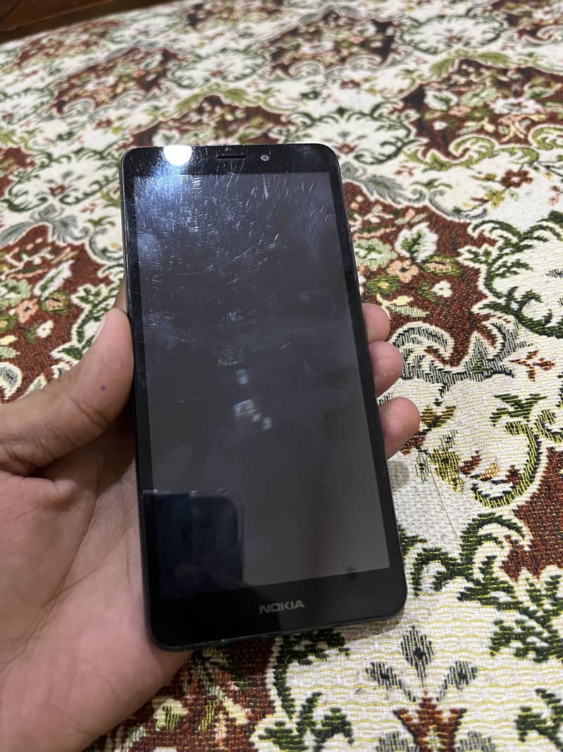 Nokia C100 3