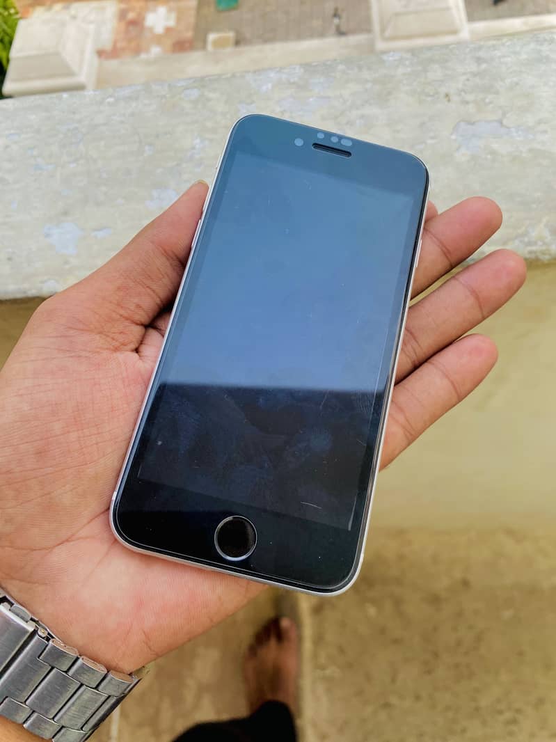 Apple iPhone SE 1