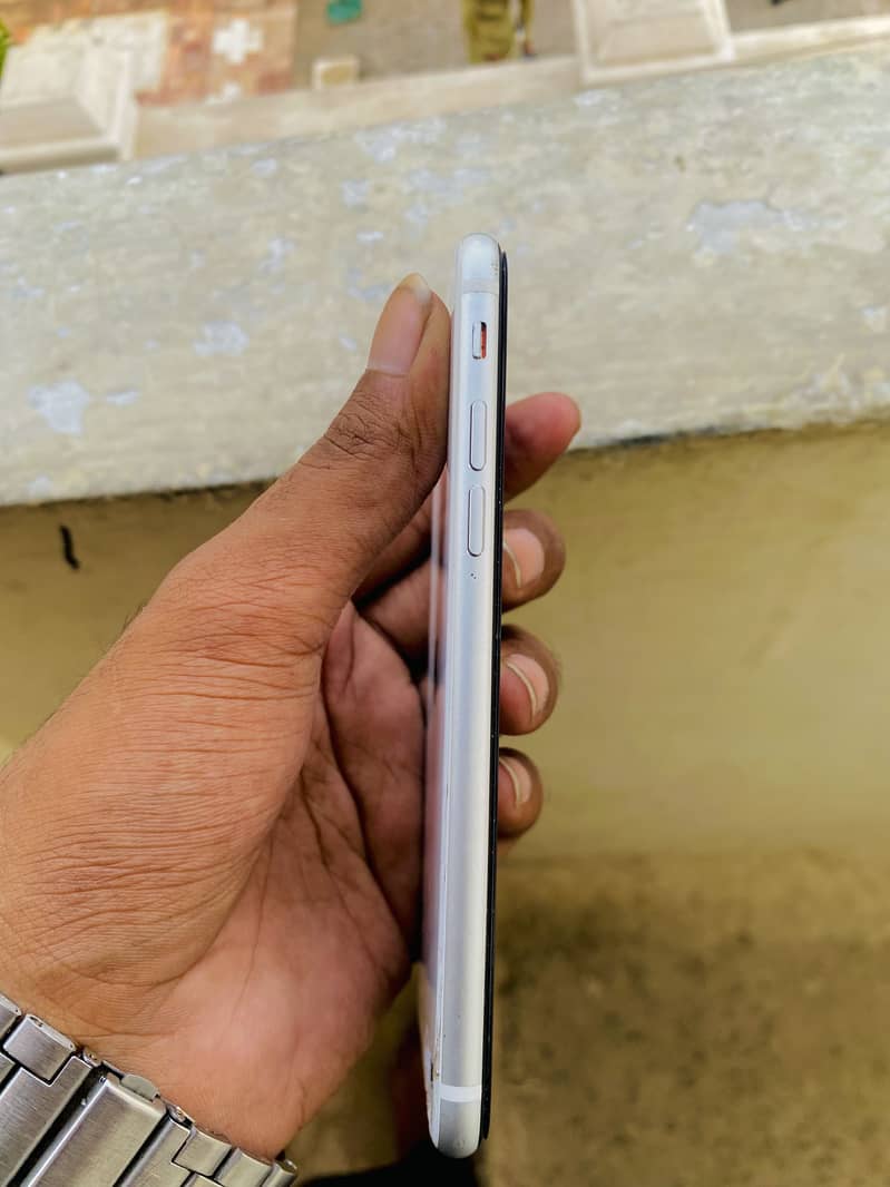 Apple iPhone SE 2