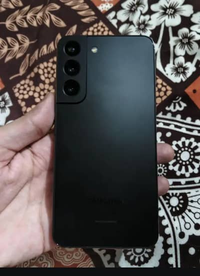 Samsung Mobile S22
