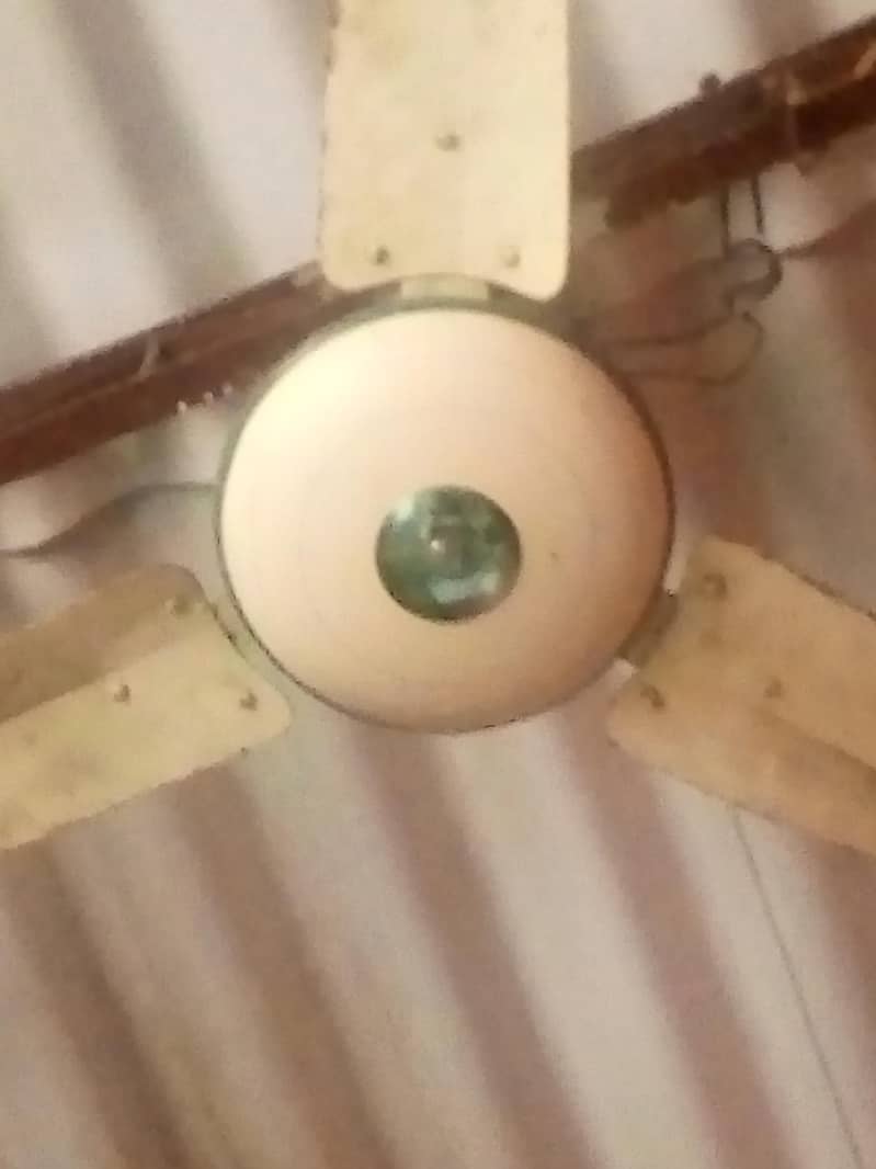 Ceiling fan 1