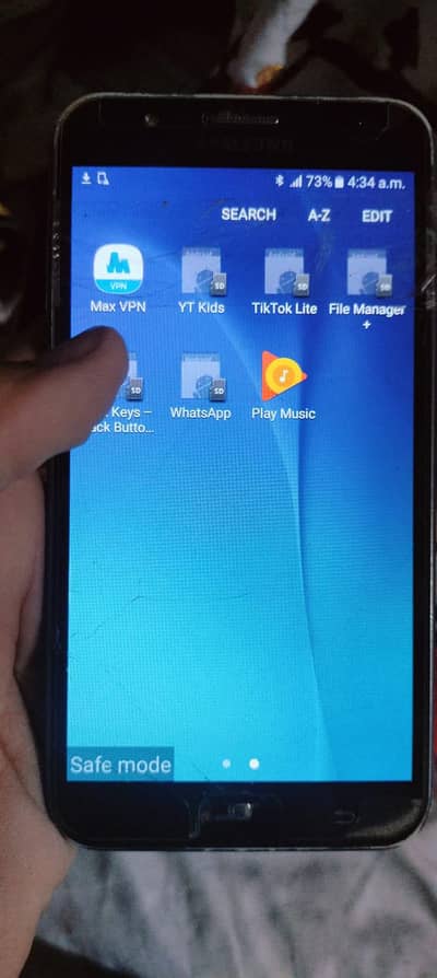 Samsung Mobile J7
