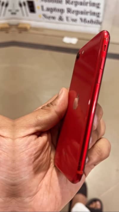 I phone se 3 jv 93% health