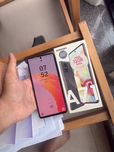 Samsung Mobile A71