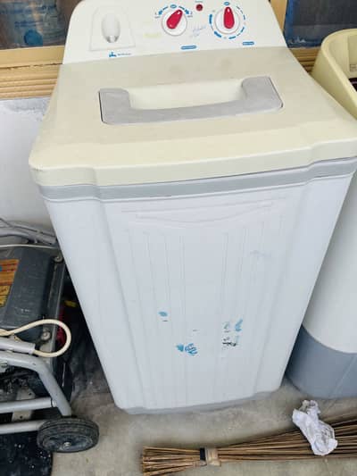 Majestic washing machine