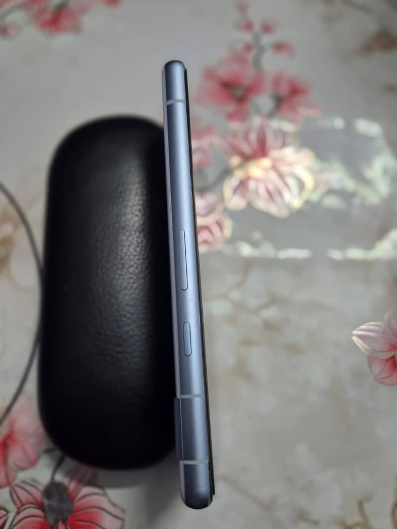 Google Pixel 7a 6