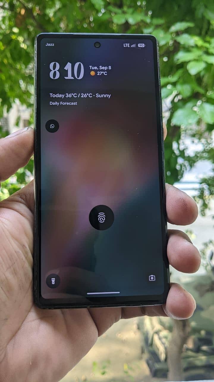 Google Pixel 6a 1