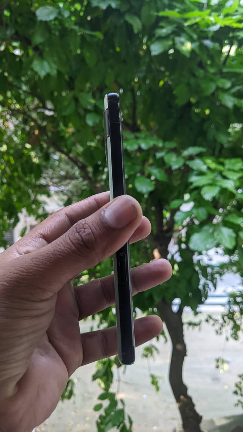 Google Pixel 6a 2