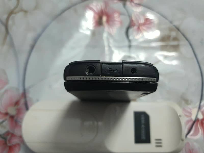 Nokia X3 9