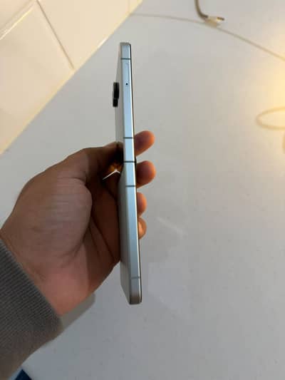 Samsung Mobile Z Flip 7