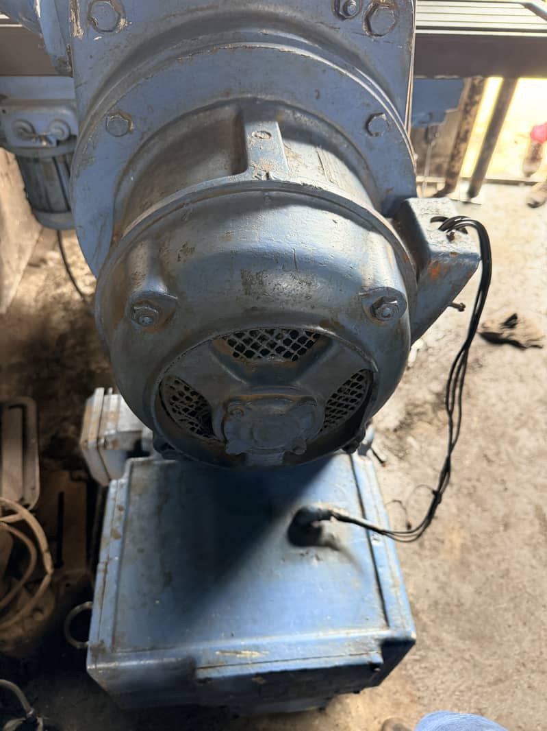 Milling machine 5
