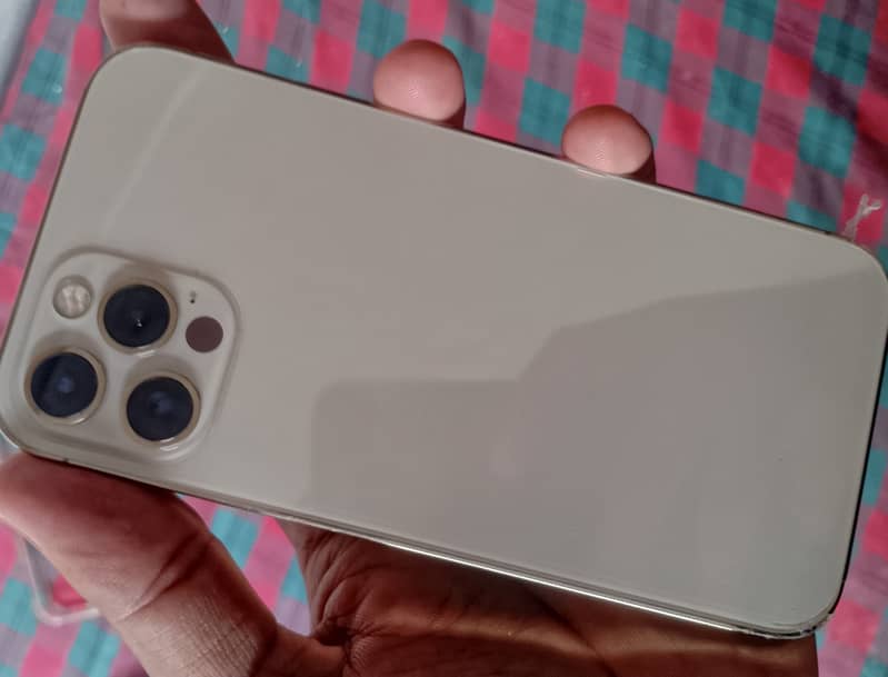 Apple iPhone 12 Pro 0