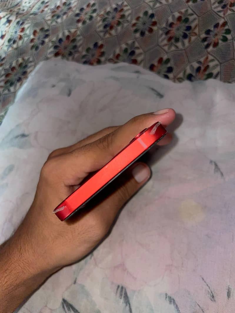 Apple iPhone 12 3