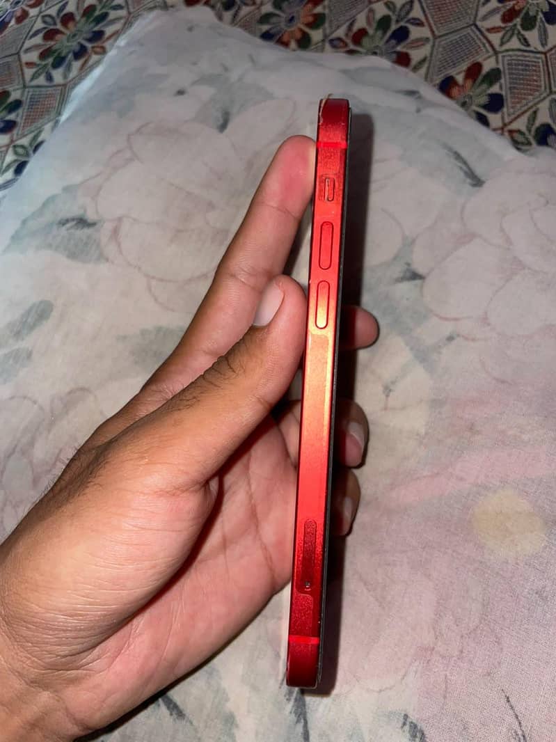Apple iPhone 12 7