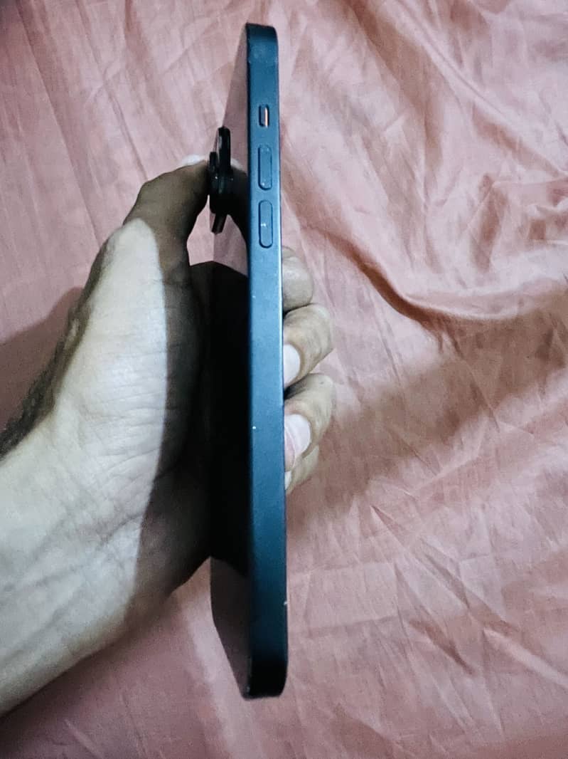 Apple iPhone 14 plus 0