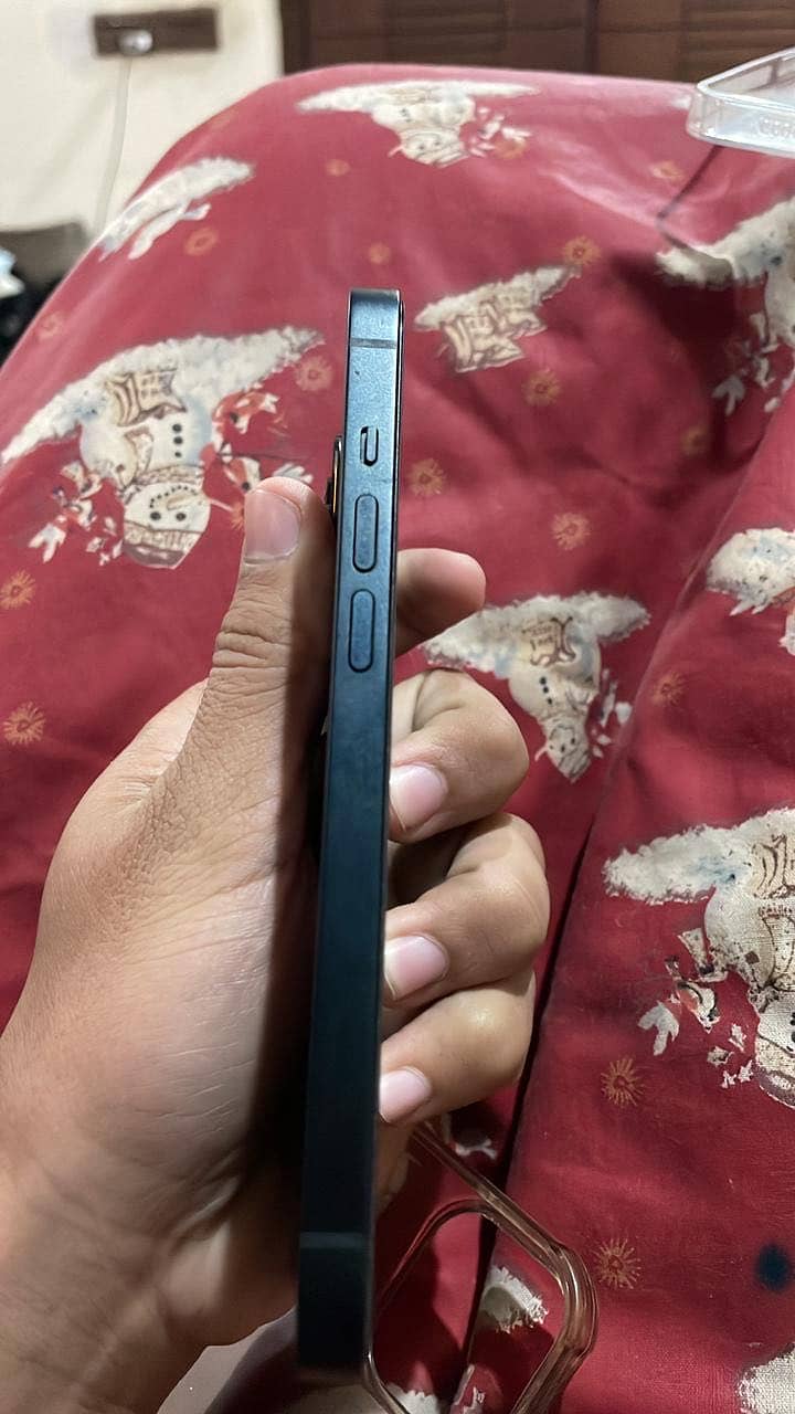 Apple iPhone 14 1