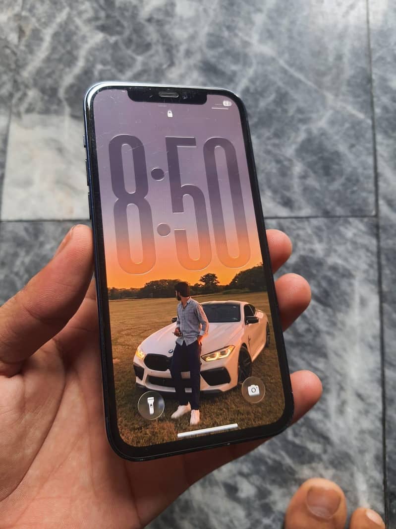 Apple iPhone 12 jv 6