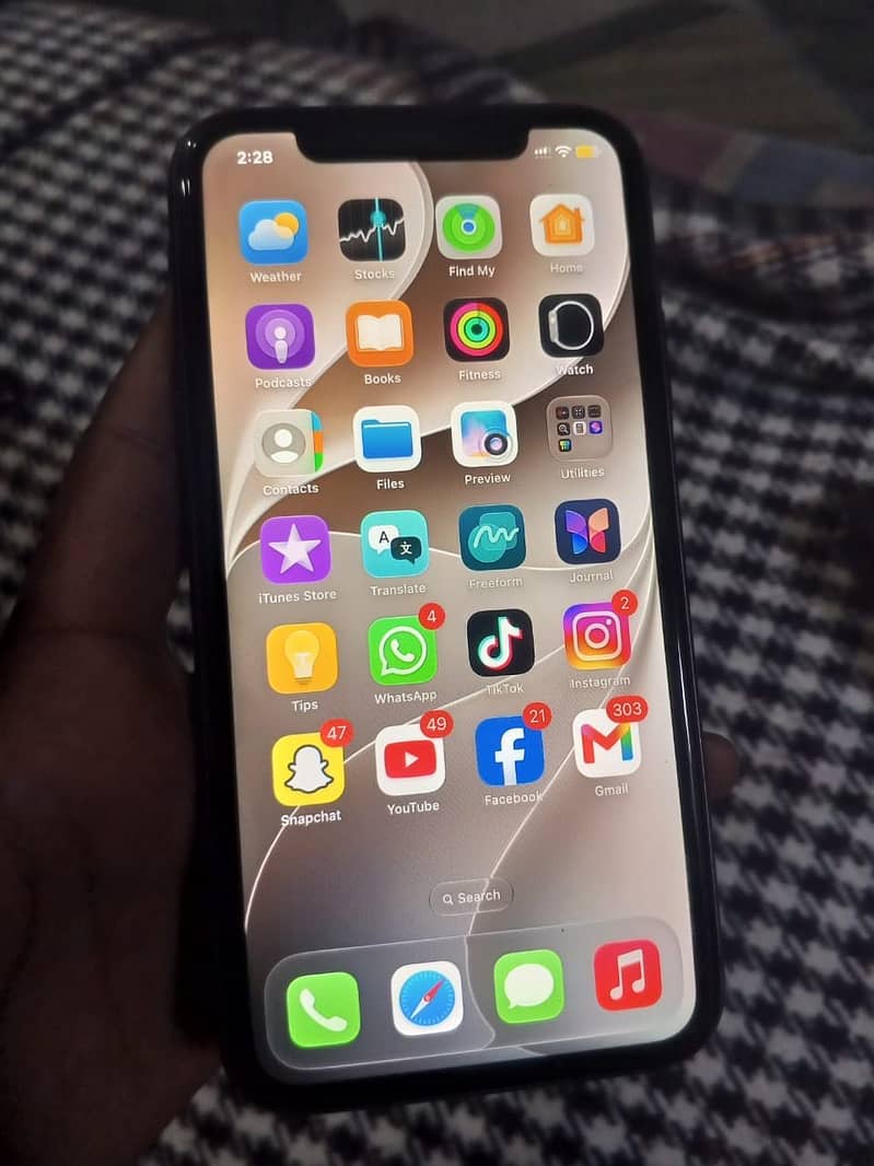 Apple iPhone 11 1