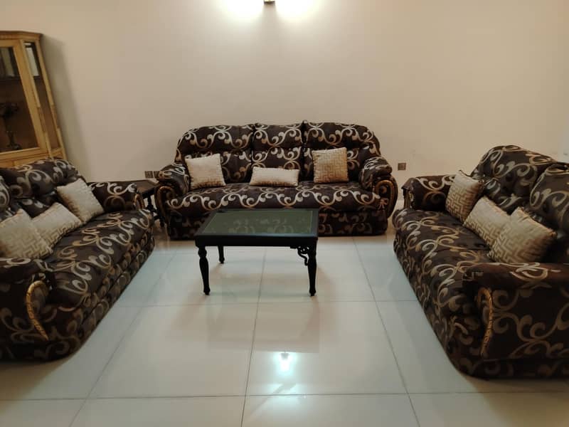 Sofa Set 0