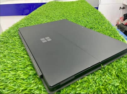 Microsoft surface pro 7 i7 10th generation 16gb 512GBssd fresh Import