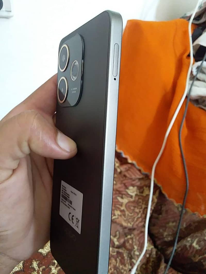 OPPO A5 Pro 1
