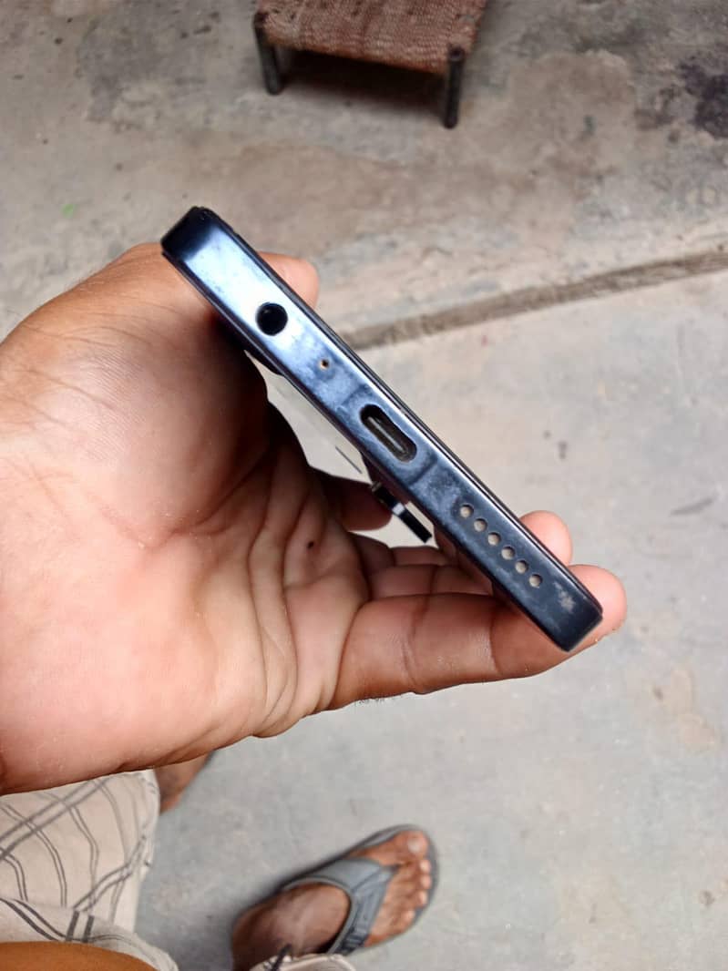 Tecno CAMON 20 2