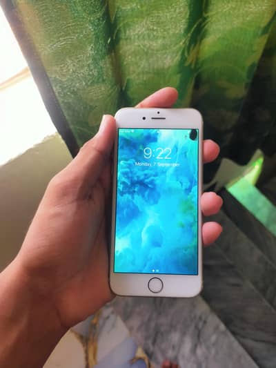Apple iPhone 6S