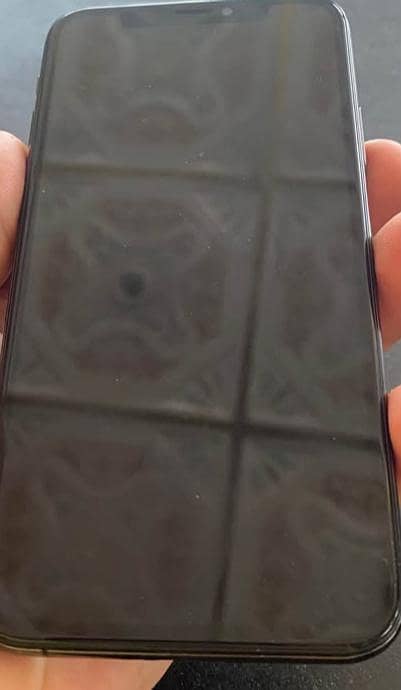 Apple iPhone Xs Sim working 2