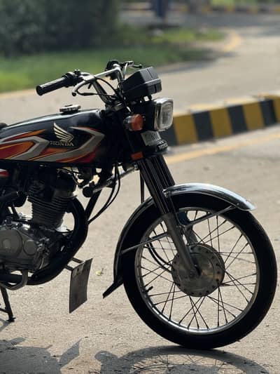Honda CG 125 2022/2023 for sale | Good condition | Family use bike