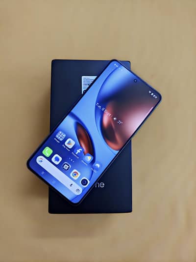Realme GT 7 (12/512 GB) in almost 10 Months warranty, PTA approved