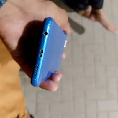 OPPO A1k 2+32 5000mah battery exchange possible