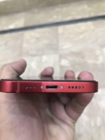 iphone 13 f/u 80