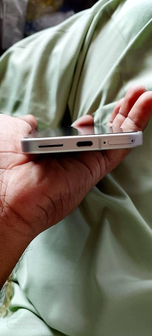 Google Pixel 9 3