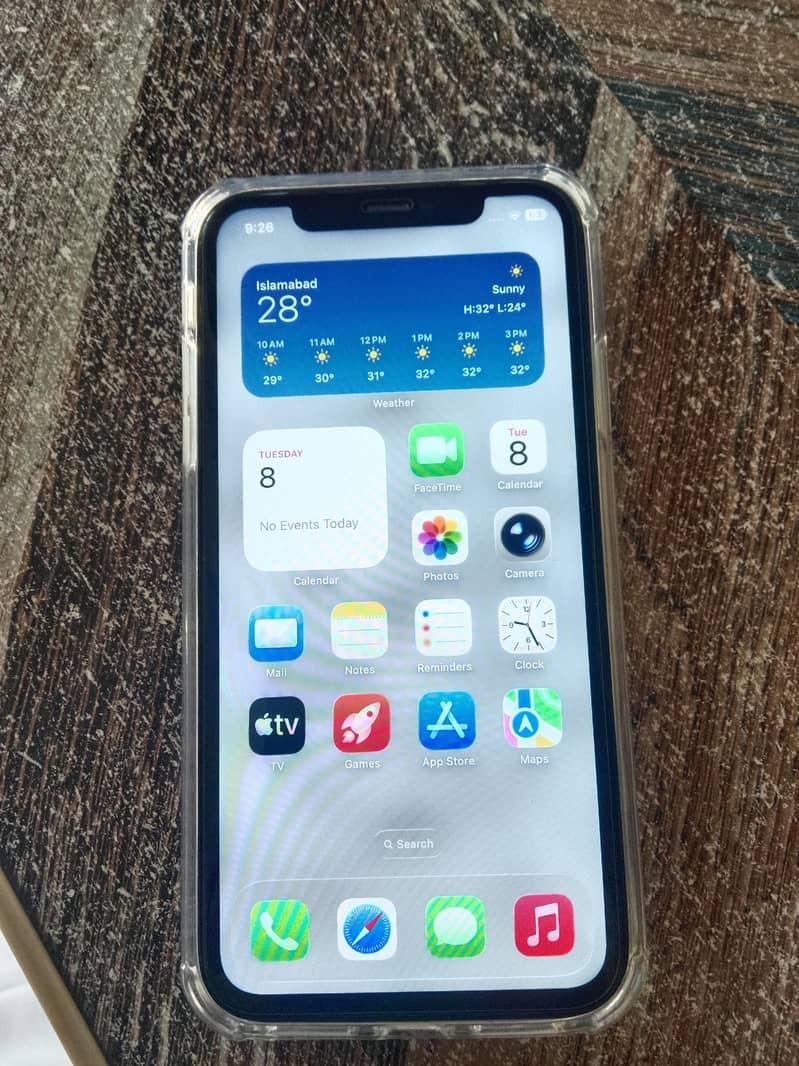 Apple iPhone 11 0