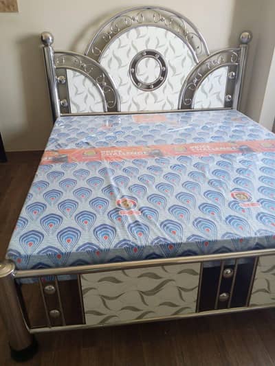 Steel Iron 4 PSC Bedroom Set