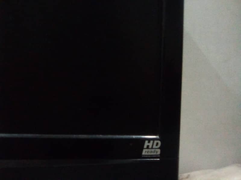HItachi LCD 2