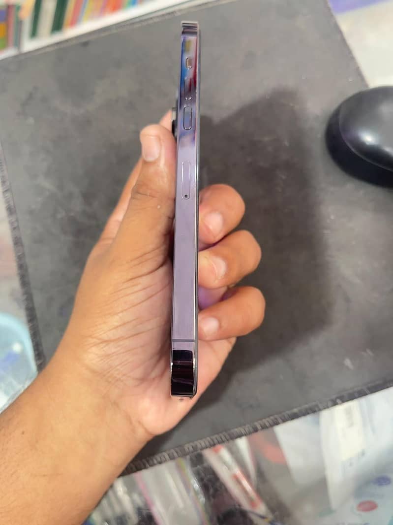 Apple iPhone 14 Pro Max 2