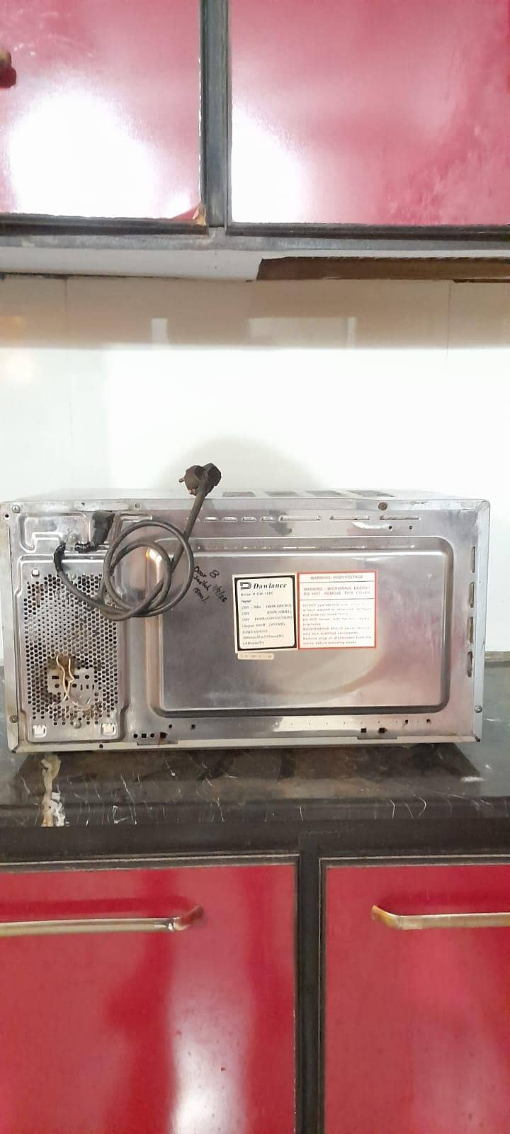 Dawlance Microwave 2