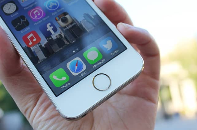 Apple iPhone 5s 3