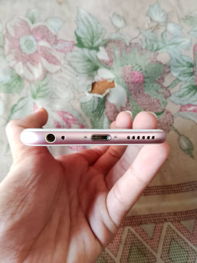Apple iPhone 6S 2