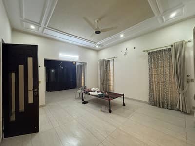 1 kanal brand new house for rent with basement