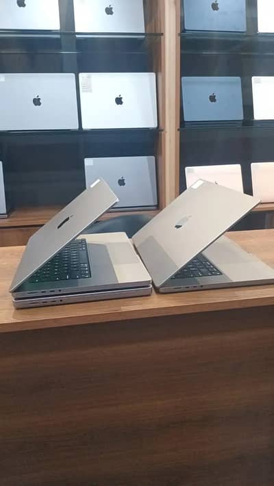 Apple MacBook M1 Pro 2021 |32GB RAM| 512GB SSD| 16" |16 core Graphics