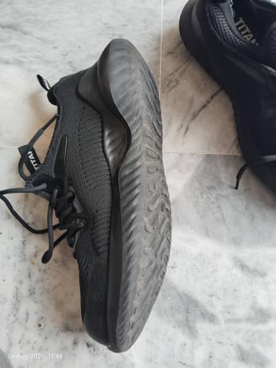 Titan safety shoes . imported