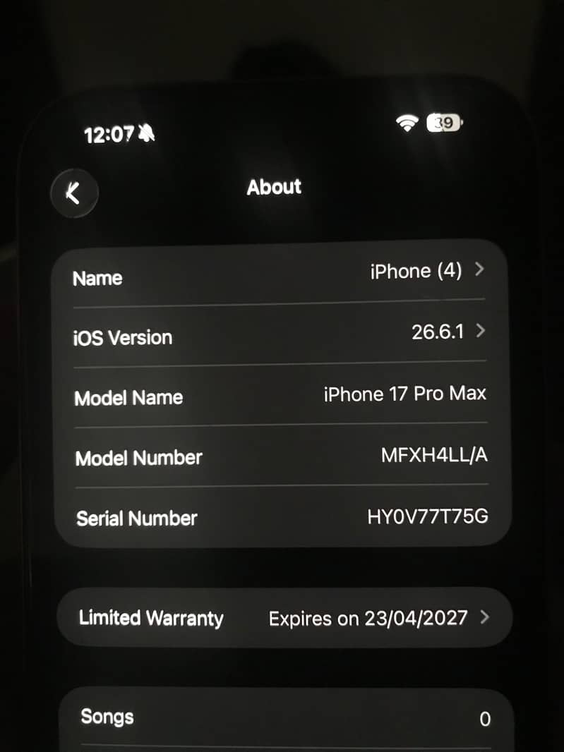 Apple iPhone 17 Pro Max 1
