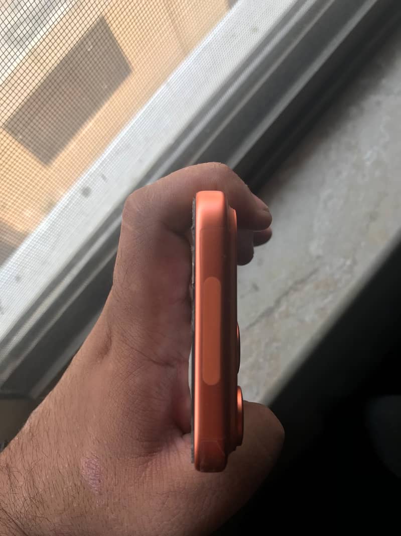 Apple iPhone 17 Pro Max 6