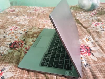 Dell Latitude 7400 | Core i5 8th Gen | 8GB RAM | 256GB SSD