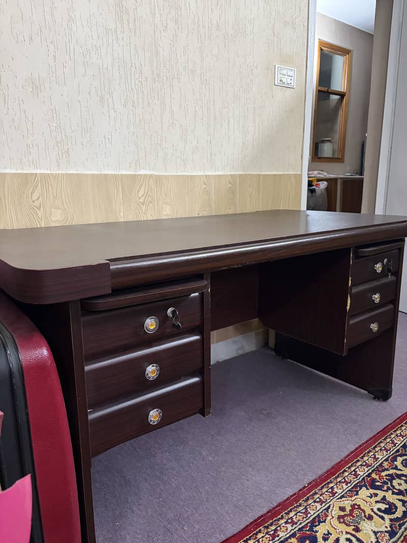 Study Table/Office Table 4