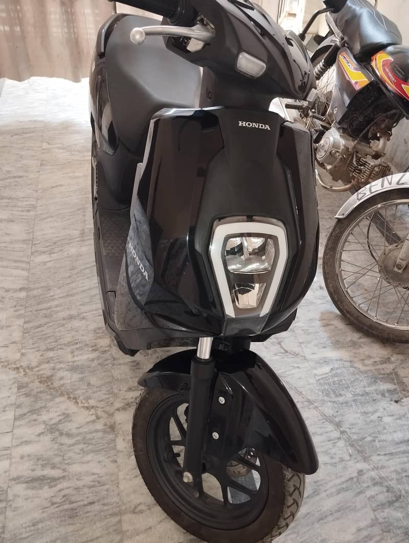 Honda ICON e 1