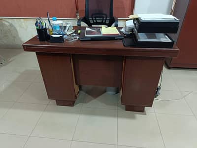 3 Office Table available for Sale