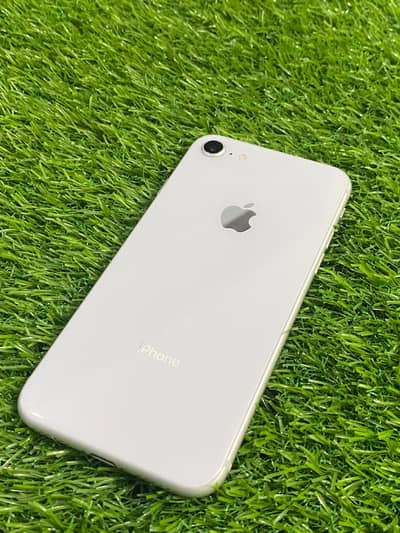 Apple iPhone 8